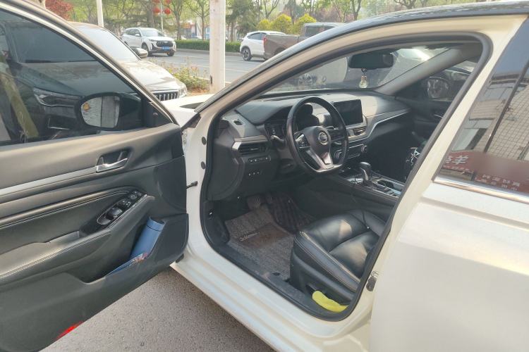 Used Nissan Teana 2021 2.0L XL Upper AD1 Smart Drive & Navigation Edition Driver Seat