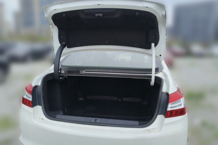 Used Peugeot 408 2014 1.8L Manual Leading Edition
