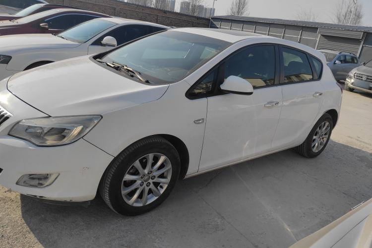 Used Buick GT 2014 XT 1.6L Automatic Fashion Edition

