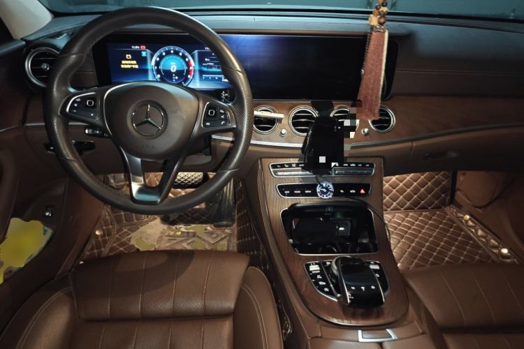 Used Mercedes-Benz E-Class 2018 Facelift E 200 L
