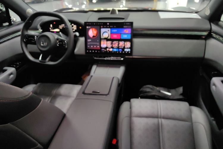 Used Zeekr 7X 2025 75 kWh Rear-Wheel Drive Intelligent Driving Version