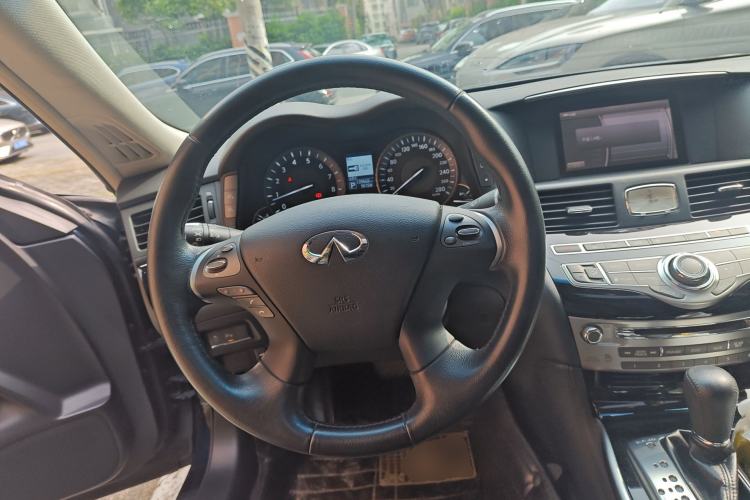 Used Infiniti Q70 2015 Q70L 2.5L Elite Edition Steering Wheel