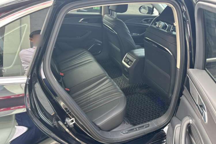 Used Hongqi H5 2024 2.0T Automatic Smart Connect Flagship Edition
