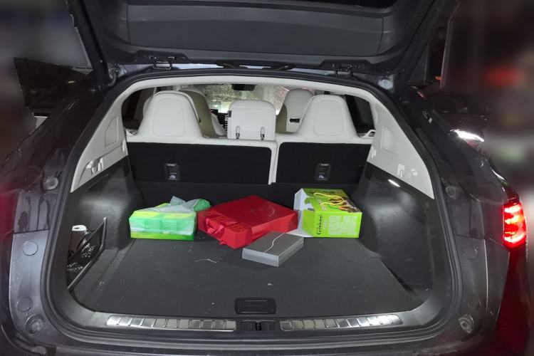 Used Hima Luxeed R7 2024 All-Electric 736 km Ultra
