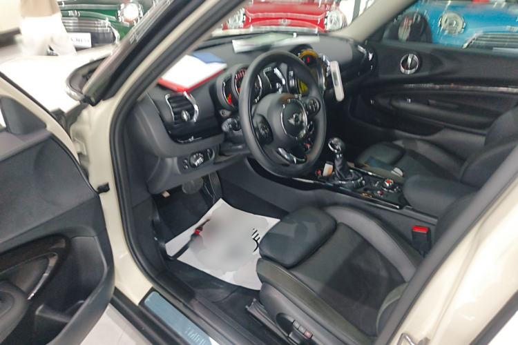 Used MINI Clubman 2016 Revised Version 1.5T COOPER Connoisseur Edition