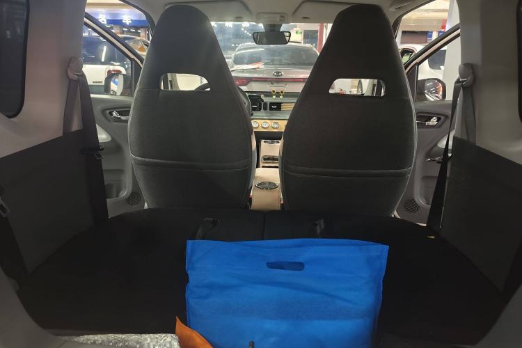 Used Wuling Hongguang MINIEV 2022 Macaron Premium Model – Lithium Iron Phosphate