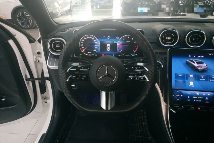 Used Mercedes-Benz C-Class 2023 Second Facelift C 260 L Sport Edition Steering Wheel