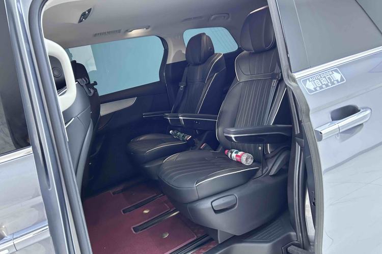 Used Roewe iMAX8 2022 Model 400TGI Exclusive Version for Key Accounts
