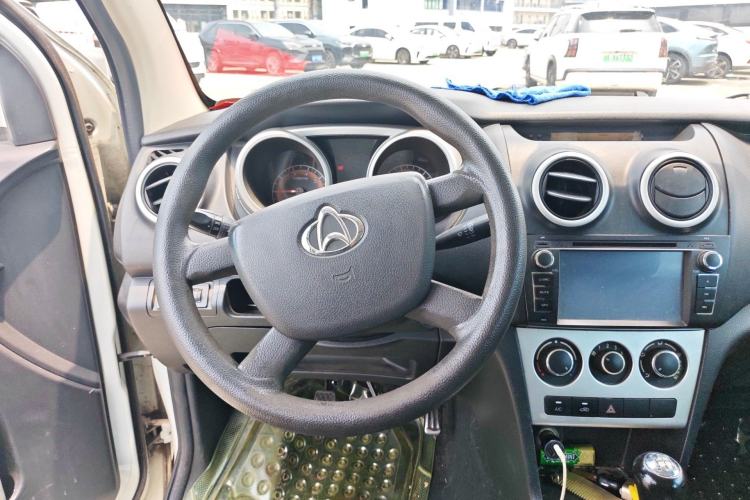 Used CHANGAN KAICHENG Ounuo S 2014 1.5L Base Version