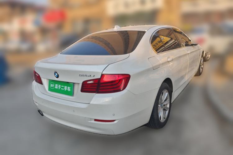 Used BMW 5 Series 2014 520Li Elegant Model
