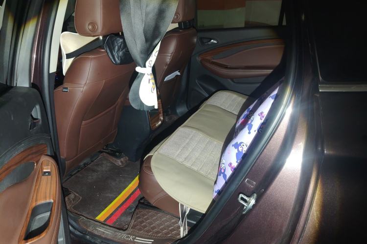 Used Buick Envision 2018 28T Four-Wheel Drive Luxury Model
