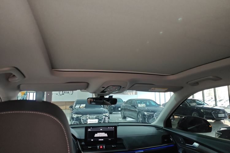 Used Audi Q5L 2022 40T Luxury Elegant Model