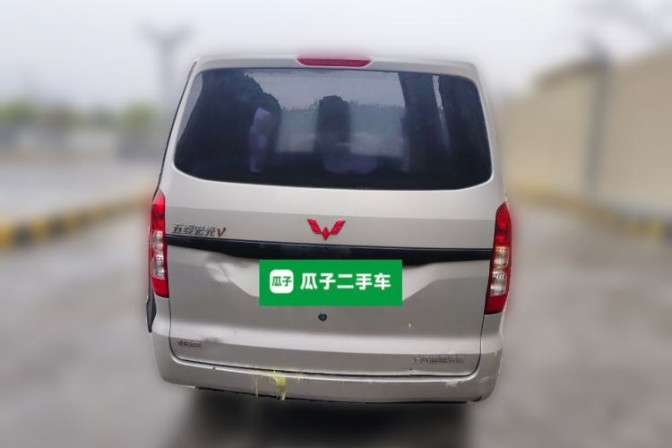 Used Wuling Hongguang V 2022 1.5L Jingqu Edition Electric-Assist LAR Rear