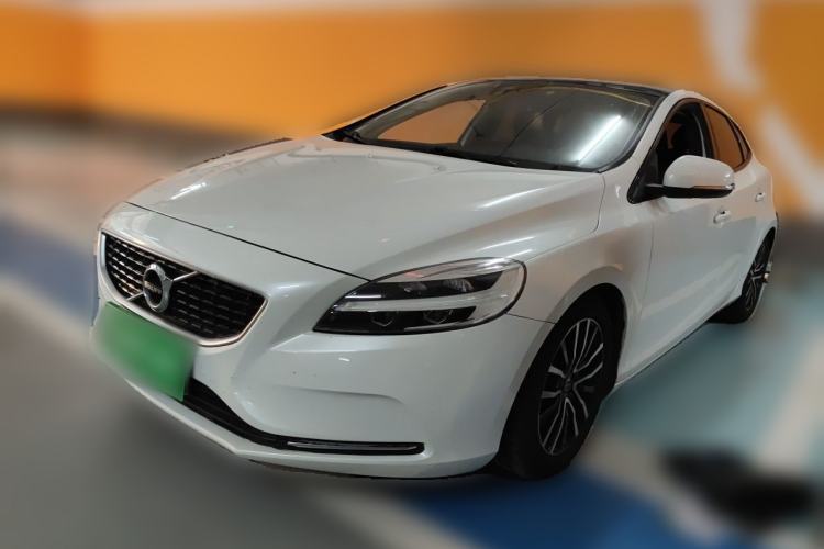 Used Volvo V40 2018 T3 Zhiyi Edition