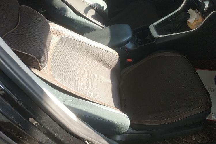 Used Toyota Wildlander 2022 2.0L CVT Two-Wheel Drive Leading Edition Right Front Seat