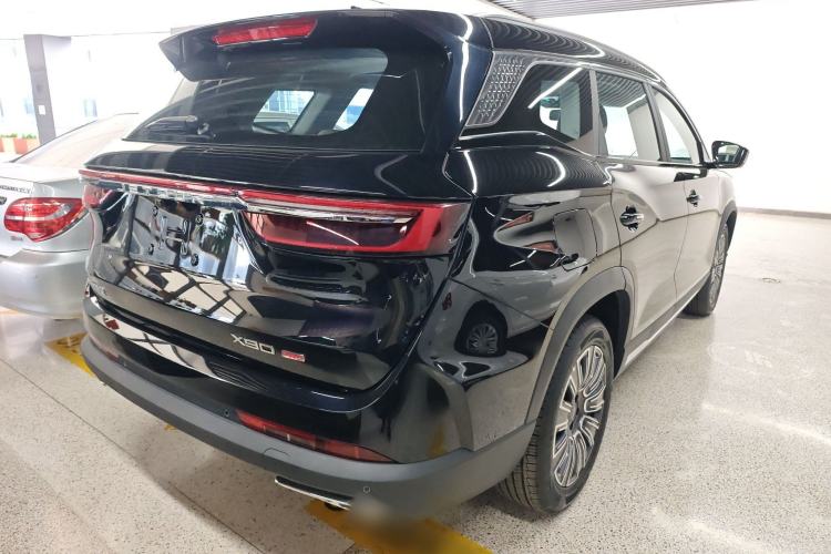 Used JETOUR X90 PRO 2024 1.6T DCT Ultimate 7-Seater Rear Right 45 Deg