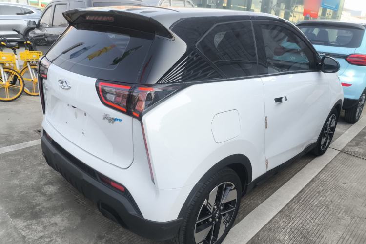 Used Chery New Energy Boundless Pro 2022 301km "Divine Beast" Version with Lithium Iron Phosphate