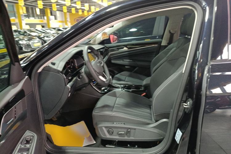 Used Volkswagen Passat 2025 Outstanding Model 380TSI Starry Dragon Edition
