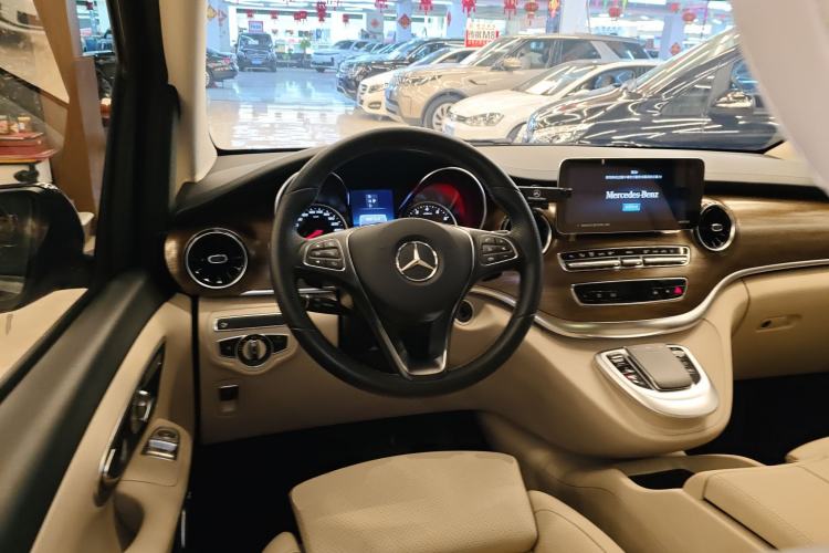 Used Mercedes-Benz V-Class 2021 V 260 Prestige Edition
