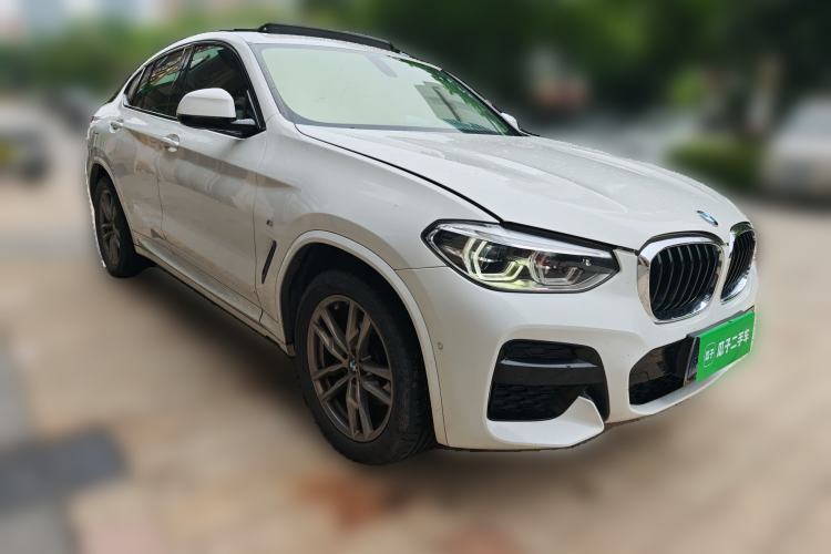 Used BMW X4 2021 xDrive 25i M Sport Package Front Right 45 Deg