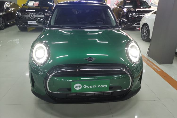 Used MINI MINI 2022 Updated 1.5T COOPER Classic Edition
