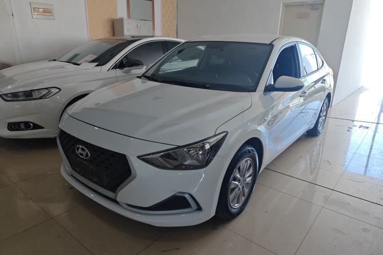 Used Hyundai Celesta 2020 1.6L Automatic GL Enjoyable Edition