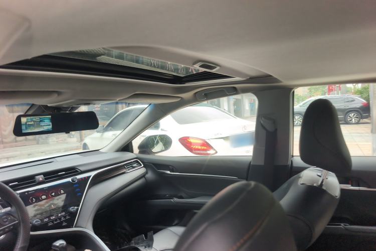 Used Toyota Camry 2019 Revised Version 2.0G Luxury Edition Headliner