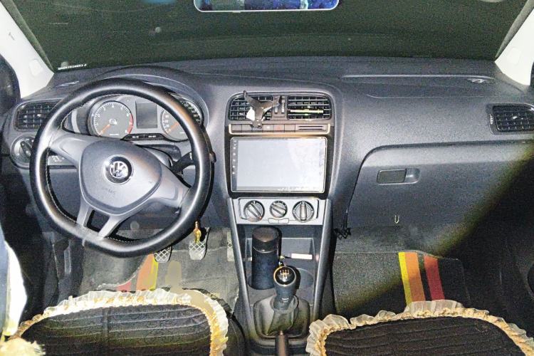 Used Volkswagen Polo 2014 1.4L Manual Fashion Edition