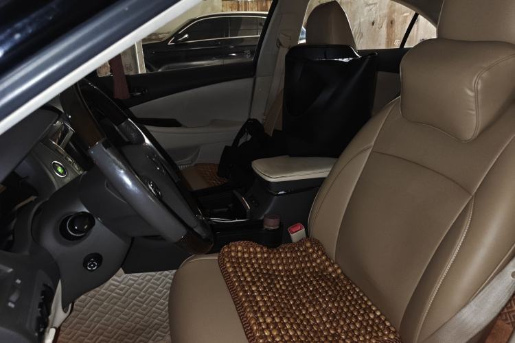 Used Lexus ES 2010 240 Luxury Edition Left Front Seat