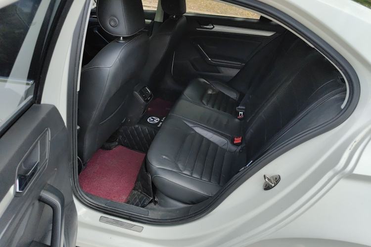 Used Volkswagen Lamando 2018 280TSI DSG Comfort Edition
