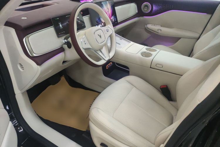 Used VOYAH COURAGE 2025 Model Four-Wheel-Drive Qiankun Edition
