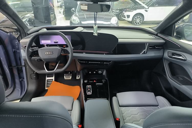 Used Audi Q6L e-tron 2026 First Launch Navigation Edition