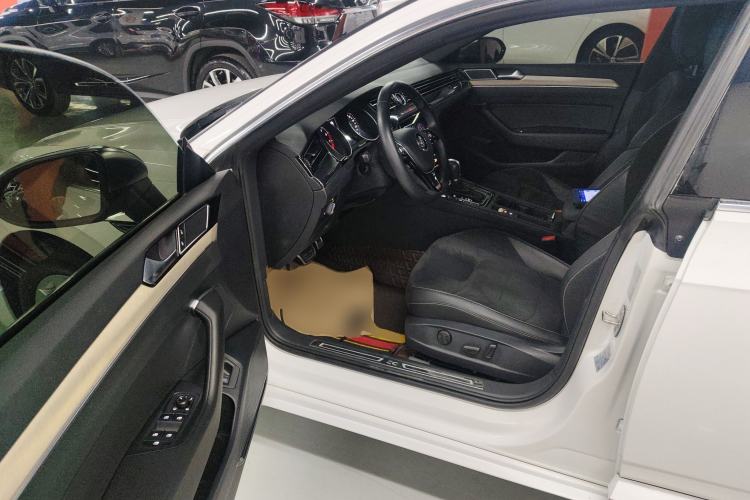 Used Volkswagen FAW-Volkswagen CC 2020 330TSI Huayan Edition China VI Standard