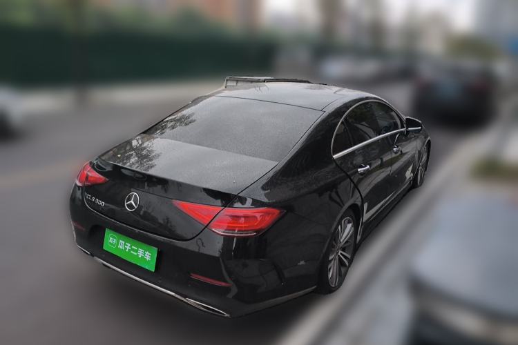 Used Mercedes-Benz CLS 2018 CLS 300 Luxury Model
