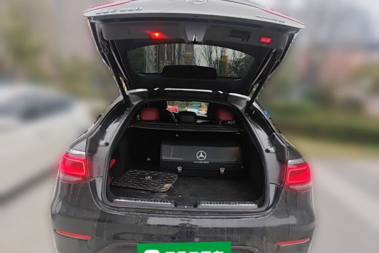 Used Mercedes-Benz GLC Coupe 2021 GLC 260 4MATIC Coupe SUV
