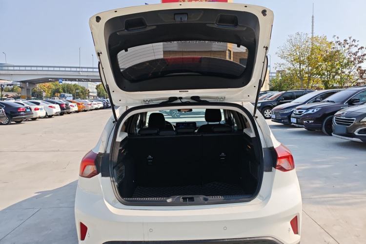 Used Ford Focus 2022 Hatchback EcoBoost 180 Automatic Performance Edition
