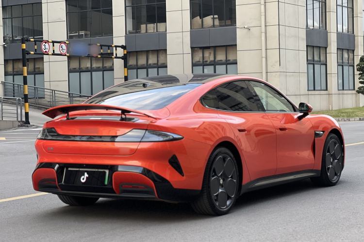 Used Xiaomi Auto SU7 2024 Rear-Drive Ultra-Long Range Advanced Pro-Level Intelligent Driving Version
