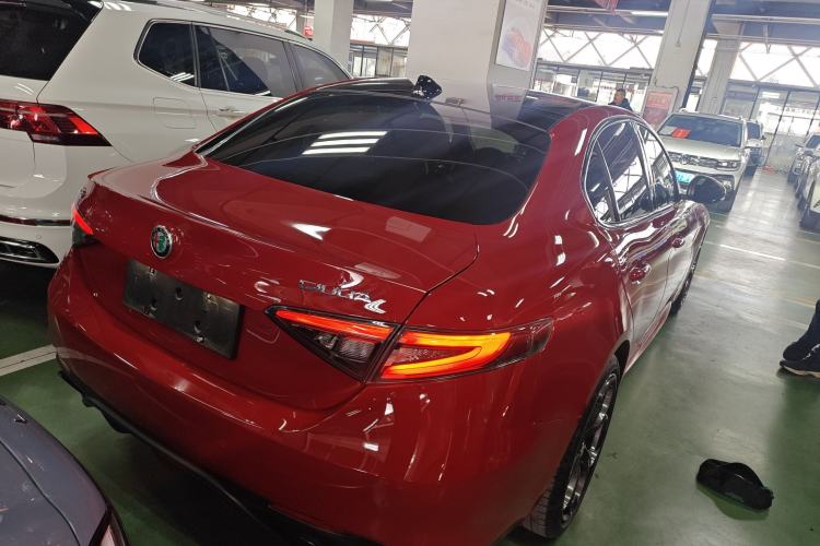 Used Alfa Romeo Giulia 2024 2.0T 280HP Tributo Italiano Legend Tribute Edition
