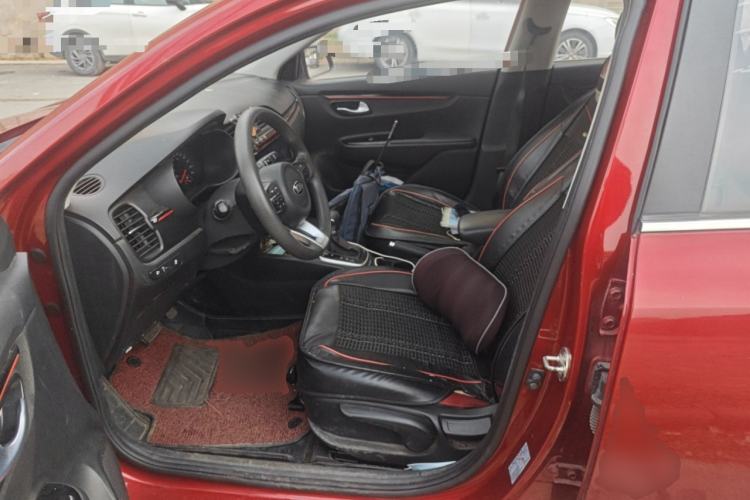 Used Kia KX Cross 2017 1.4L AT GLS