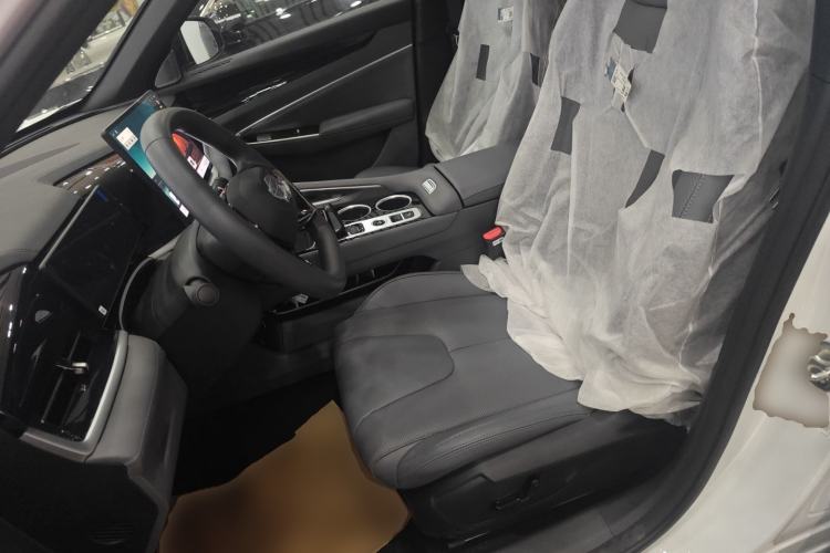 Used Geely Auto Emgrand X7 Sport 2026 Model 1.5TD Aspirational