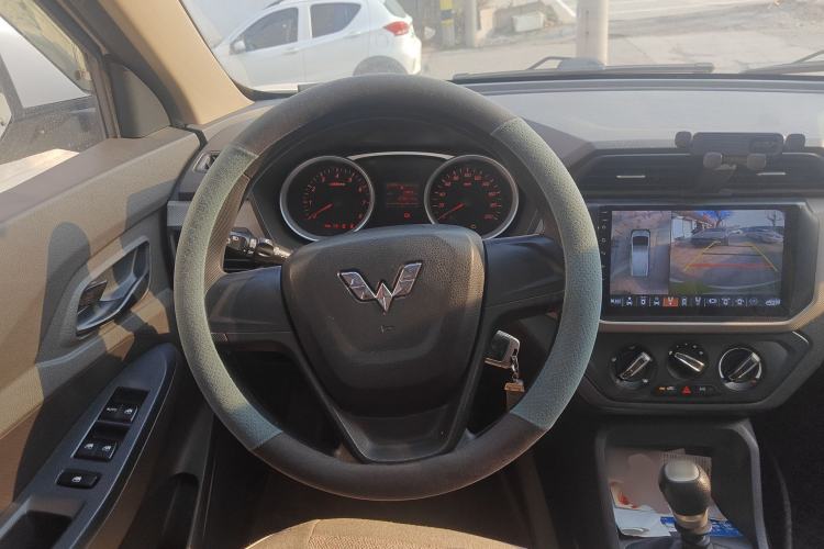 Used Wuling Hongguang 2021 1.5L Revised S Standard Version Hydraulic-Power-Assisted LAR