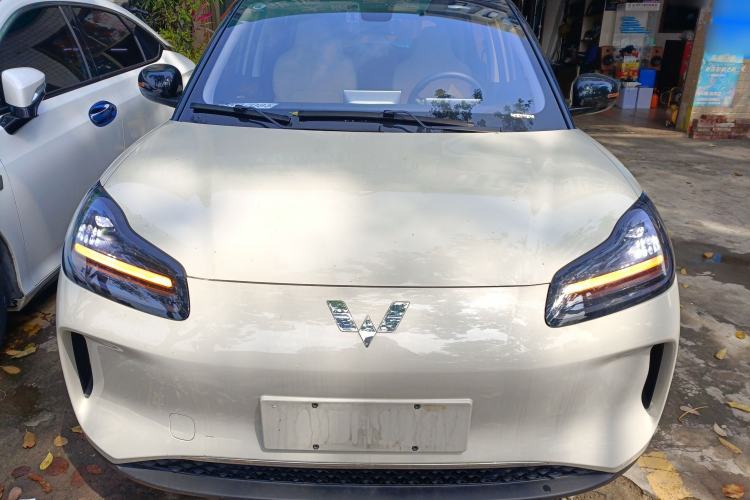 Used Wuling Bingo PLUS 2024 330 km Range Five-Seater Version
