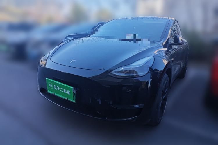 Used Tesla Model Y 2023 Long-Range All-Wheel-Drive Version