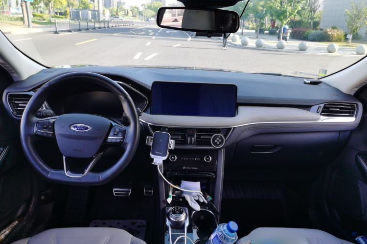 Used Ford Escape 2020 EcoBoost 245 Four-Wheel Drive Luxury Edition
