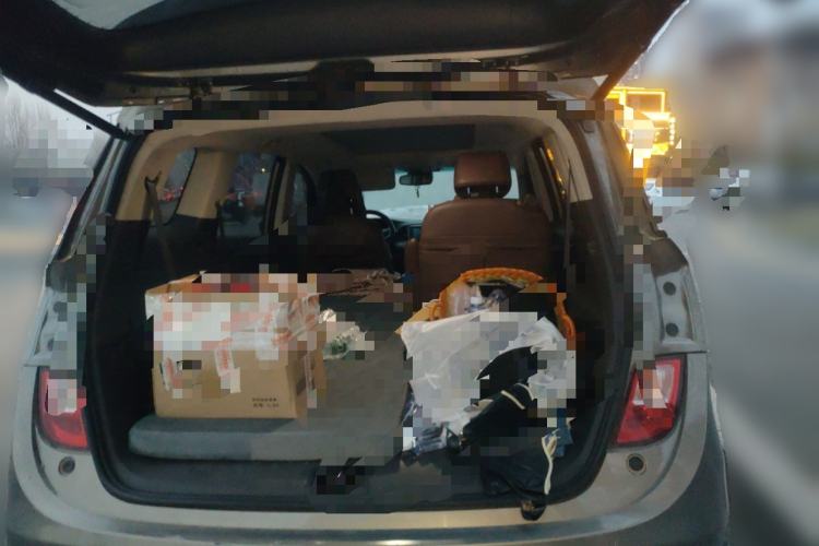 Used Buick GL6 2018 18T 6-Seater Prestige Model Trunk