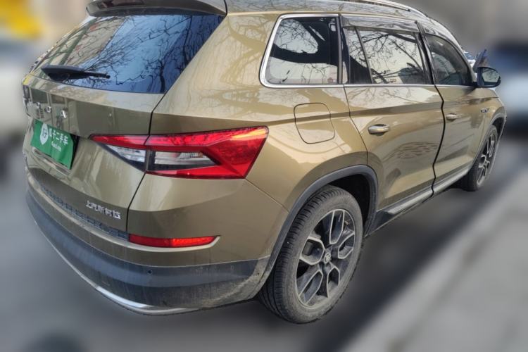 Used Skoda Kodiaq 2018 TSI380 7-Seater Four-Wheel-Drive Flagship Edition Rear Right 45 Deg