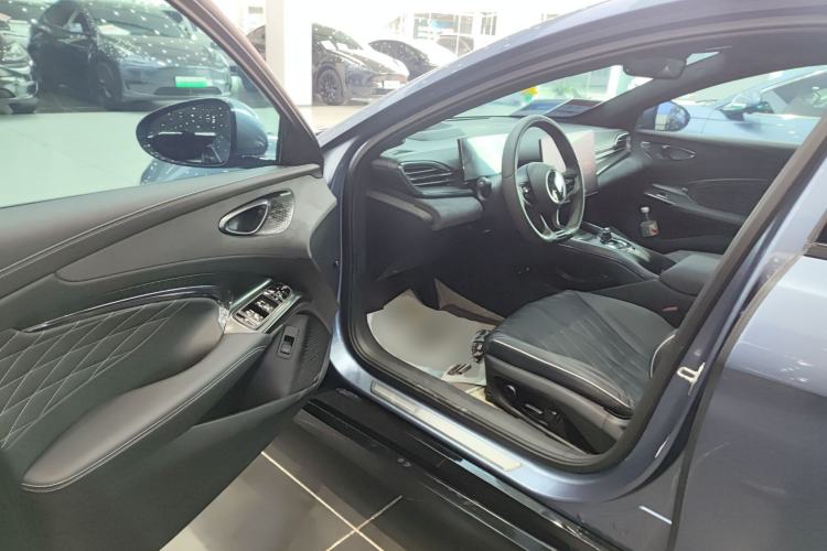 Used BYD Seal 2022 700 km Long-Range Rear-Wheel-Drive Version Driver Seat