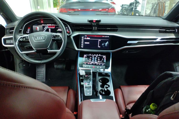 Used Audi A7L 2023 55 TFSI quattro S-line Black Warrior Edition
