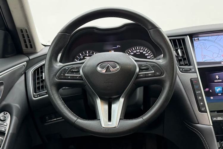 Used Infiniti Q50L 2018 2.0T Enjoyment Version China V Standard
