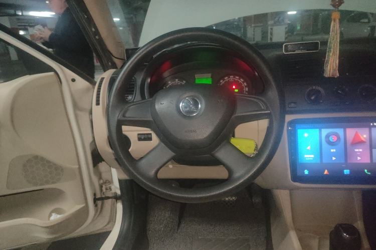 Used Skoda Fabia 2014 1.4L Automatic Crystal Edition